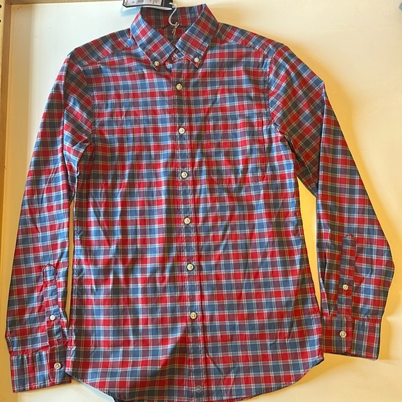 Vineyard Vines On-The-Go Performance Button Down Shirt